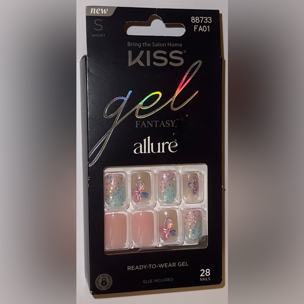 Kiss Allure Gel Fantasy Nail Set - Glitter and Pastel for Spring